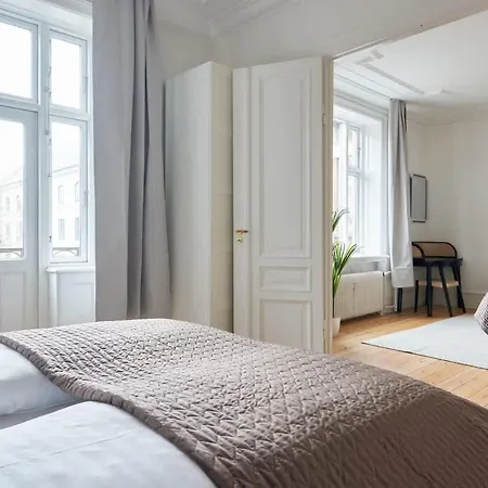2br Loft - Modern & Apartmán